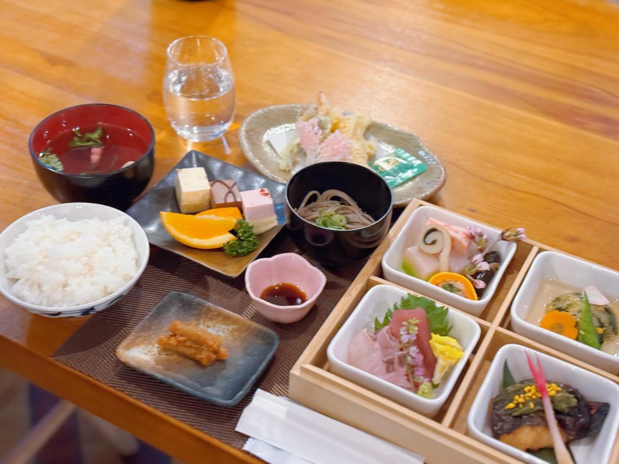 Hakuba Sun Valley Hotel Eksteriør billede